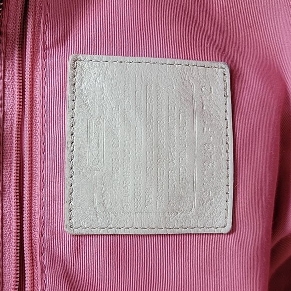 Coach Soho Collection Satchel Light Beige Pebble Leather Shoulder Tote Bag Bin6 - Picture 5 of 16